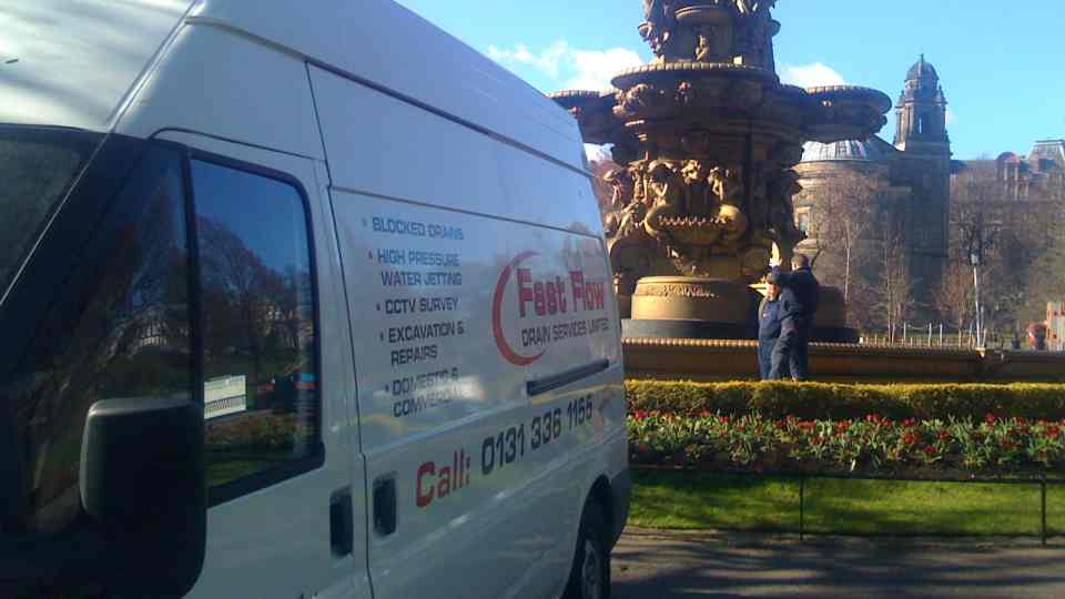 Clearing a blockage in a well known Edinburgh fountain 